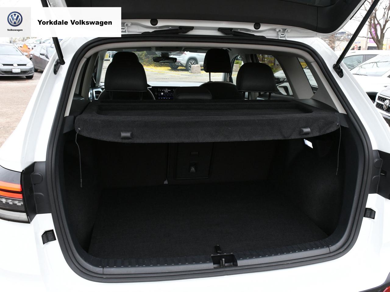 2025 Volkswagen Taos  Photo