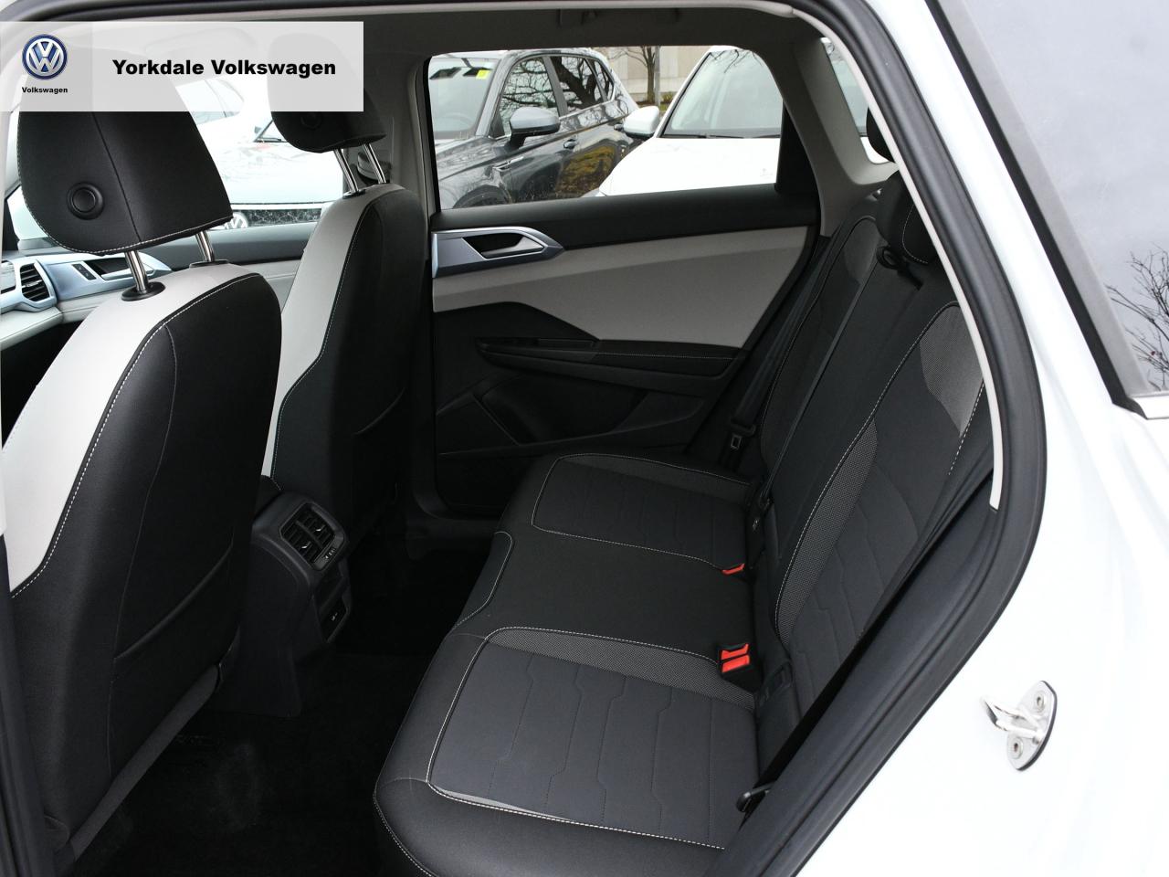 2025 Volkswagen Taos  Photo