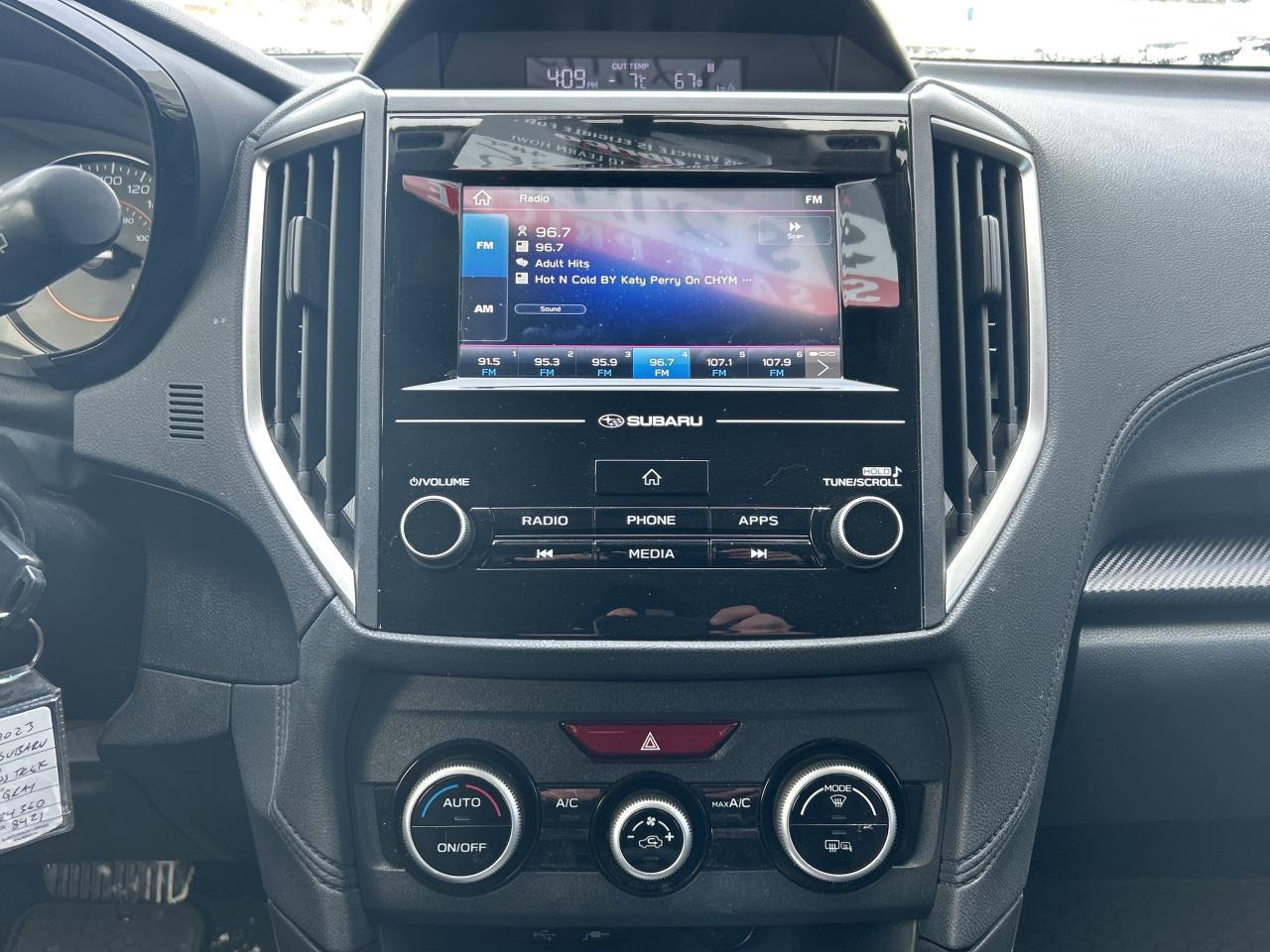 2023 Subaru Crosstrek Convenience CVT   Clean Carfax Photo