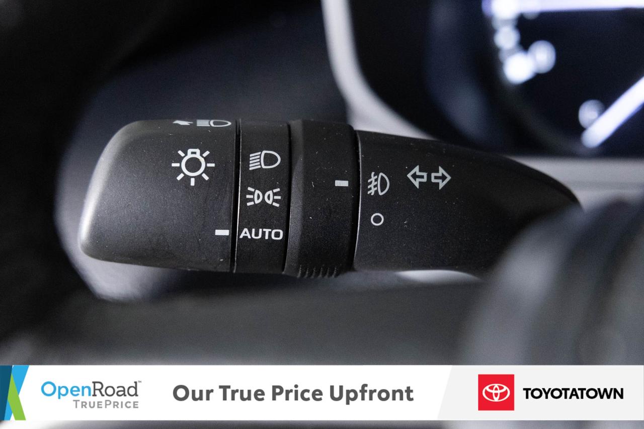 2023 Toyota Tundra SR5! CERTIFIED PRE OWNED! ACCIDENT FREE! ELIGIBLE Photo