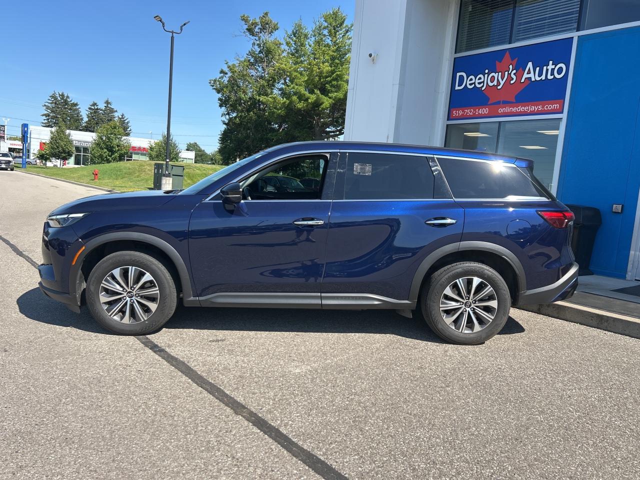 2023 Infiniti QX60 PURE   Factory Warranty   7 Pass   Clean Carfax Photo