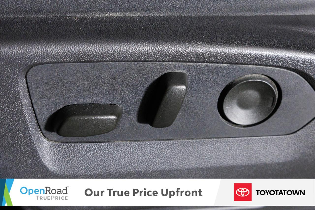 2024 Chevrolet Silverado 1500 TRAIL BOSS! ACCIDENT FREE! ELIGIBLE FOR OPEN ROAD Photo