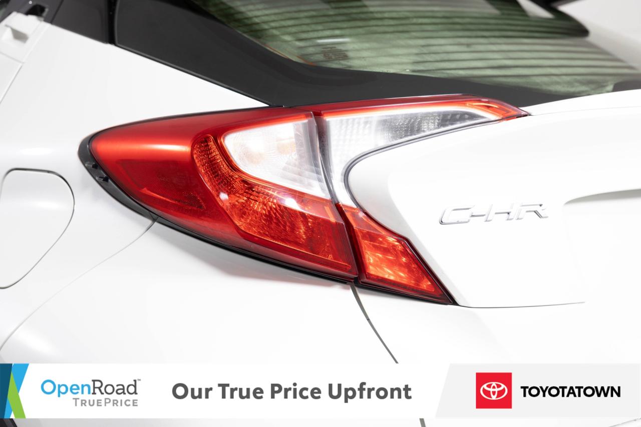 2021 Toyota C-HR XLE PREMIUM! CERTIFIED PRE OWNED! ACCIDENT FREE! E Photo