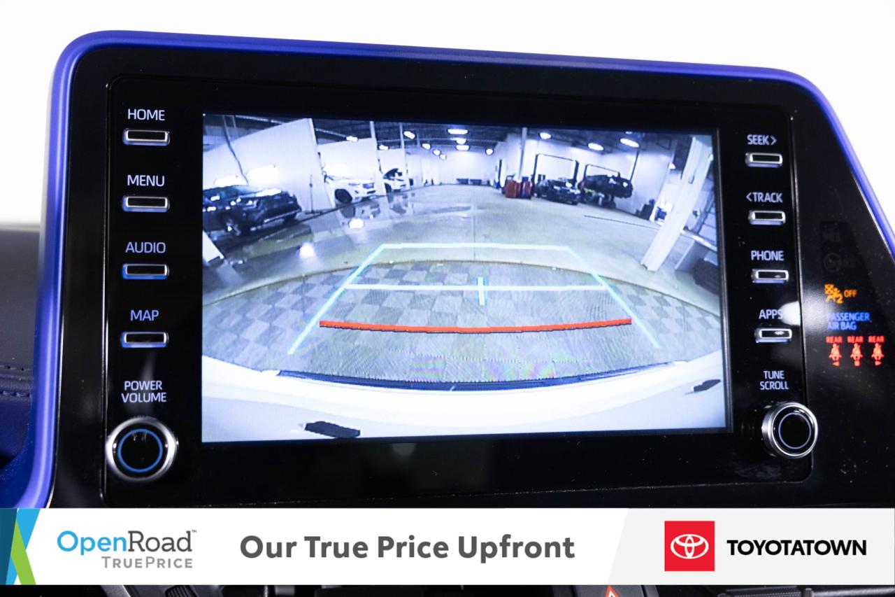 2021 Toyota C-HR XLE PREMIUM! CERTIFIED PRE OWNED! ACCIDENT FREE! E Photo