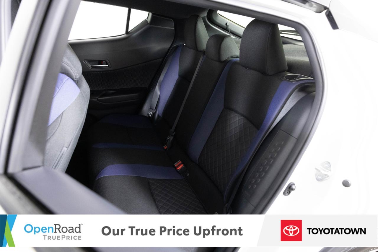2021 Toyota C-HR XLE PREMIUM! CERTIFIED PRE OWNED! ACCIDENT FREE! E Photo