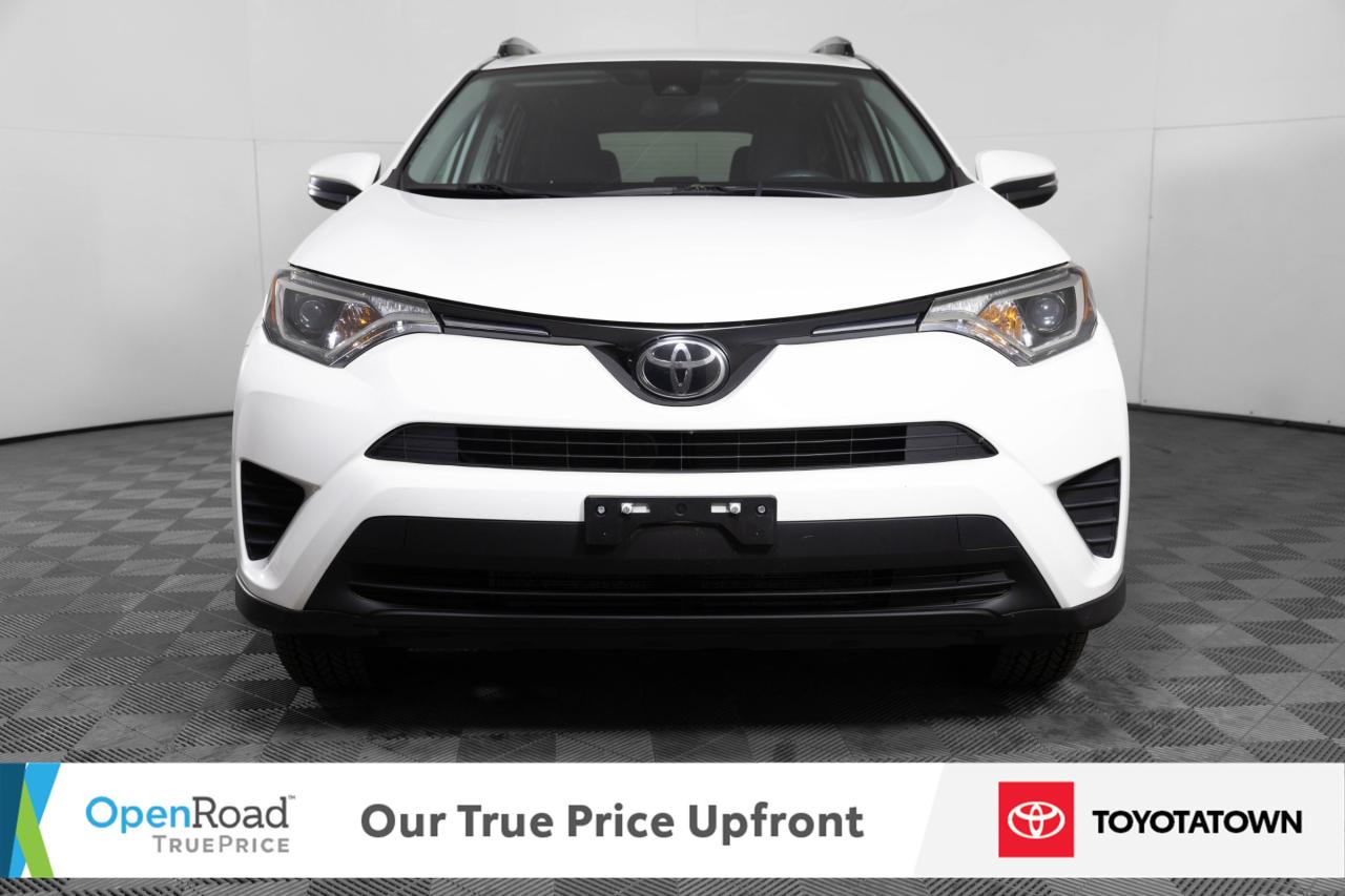 2018 Toyota RAV4 LE! ACCIDENT FREE! LOW MILEAGE! Photo
