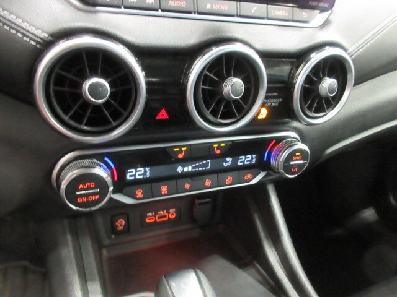 2024 Nissan Sentra SV, HTD. SEATS, ALLOYS, A/C, APPLE/ANDROID, 46K! Photo