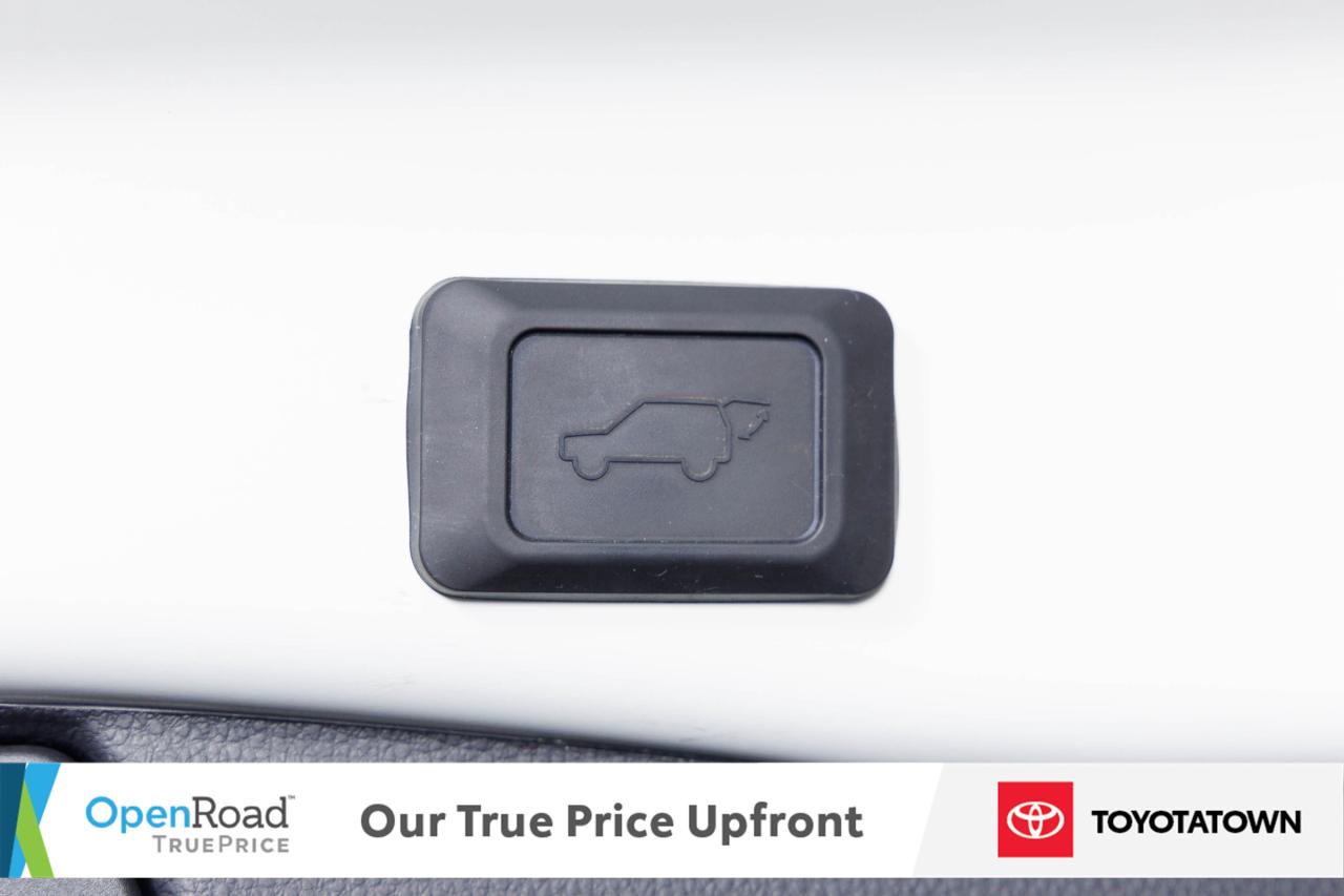 2022 Toyota RAV4 Prime SE! CERTIFIED PRE OWNED! ACCIDENT FREE! ELIGIBLE F Photo