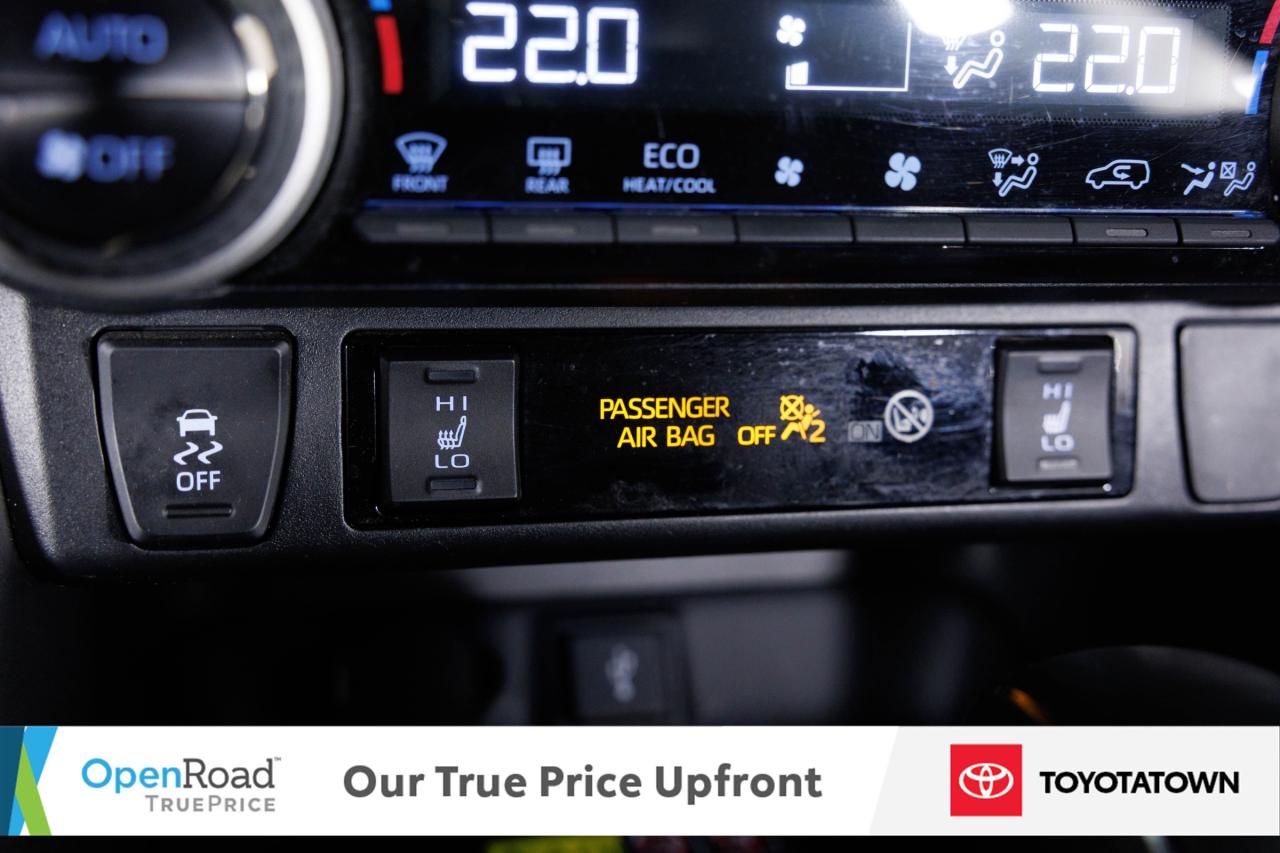 2022 Toyota RAV4 Prime SE! CERTIFIED PRE OWNED! ACCIDENT FREE! ELIGIBLE F Photo