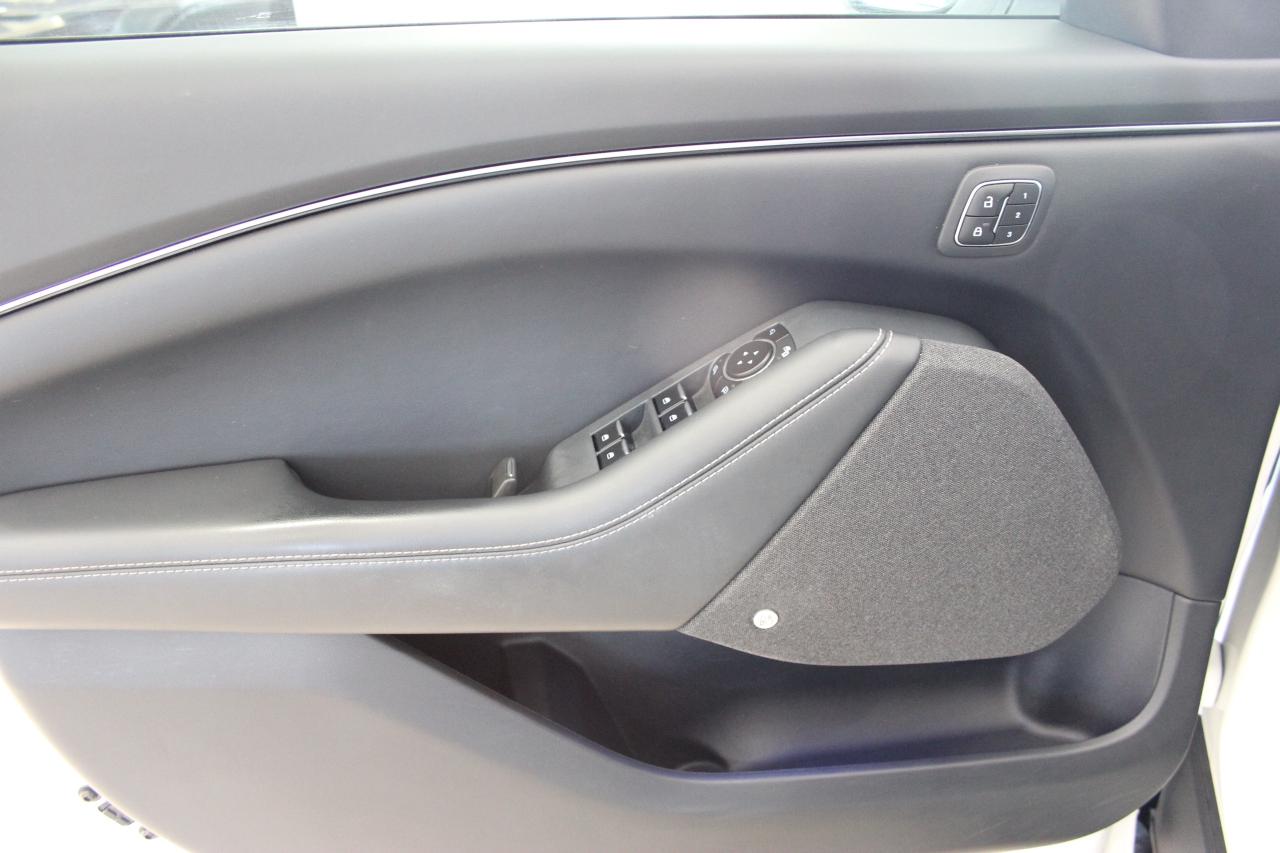 2022 Ford Mustang Mach-E Premium AWD 4X EXTENDED RANGE! Photo