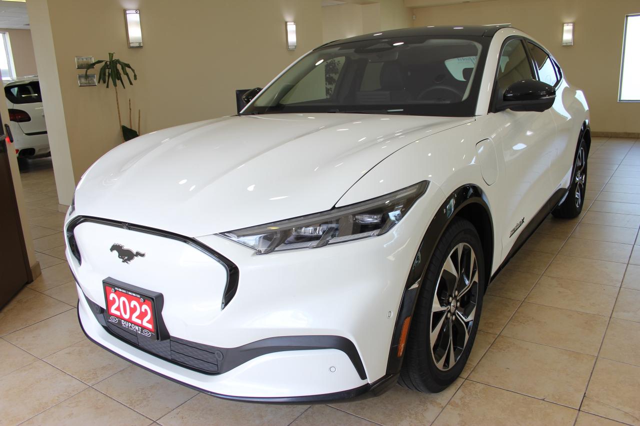 2022 Ford Mustang Mach-E Premium AWD 4X EXTENDED RANGE! Photo