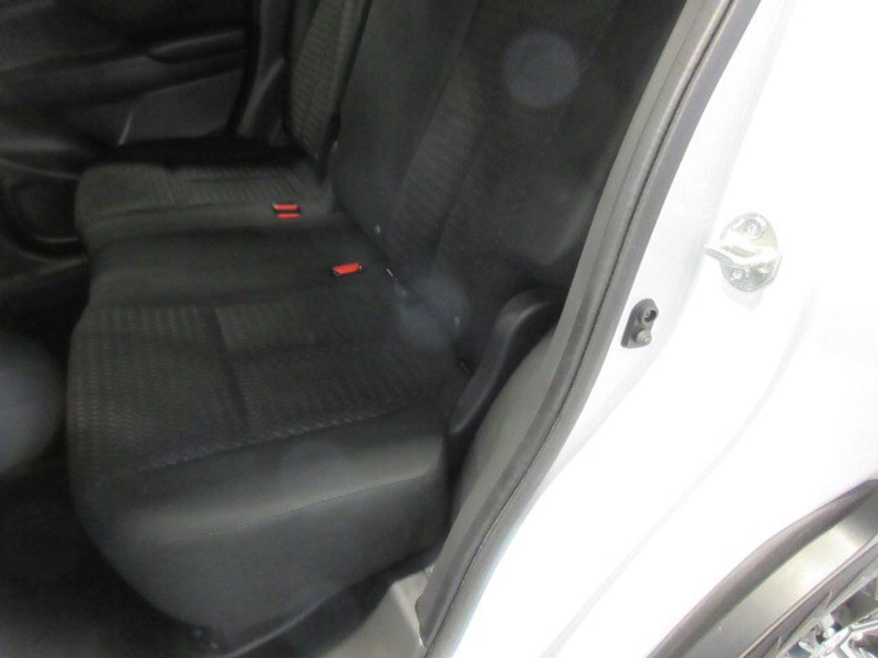 2022 Mitsubishi Eclipse Cross ES S-AWC, HTD. SEATS, APPLE/ANDROID, 114K! Photo