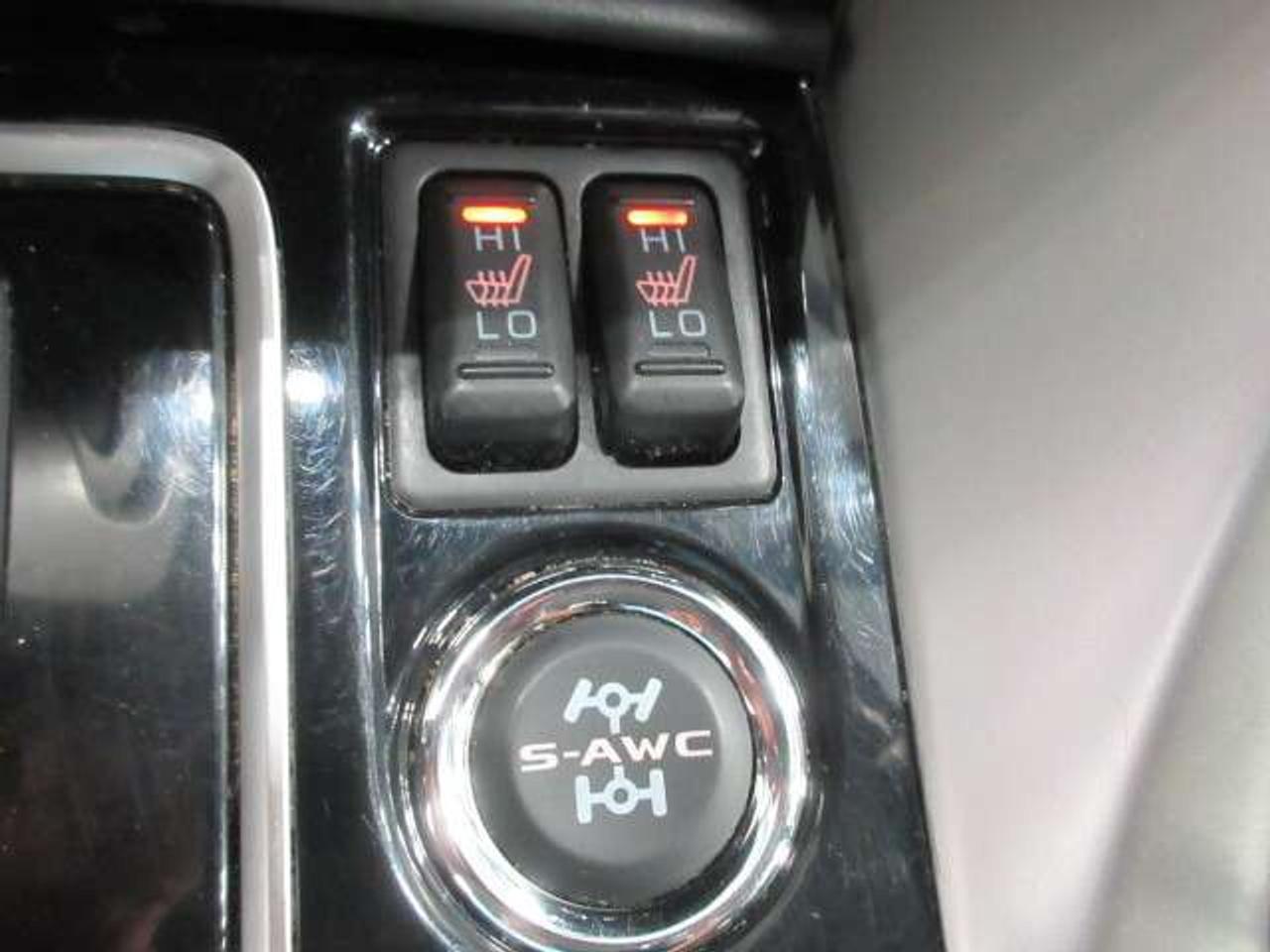 2022 Mitsubishi Eclipse Cross ES S-AWC, HTD. SEATS, APPLE/ANDROID, 114K! Photo