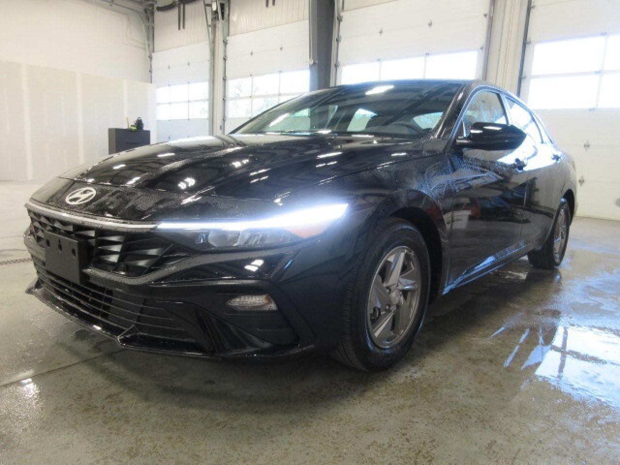 2025 Hyundai Elantra ESSENTIAL, HTD. SEATS, APPLE/ANDROID, JUST 3K! Photo