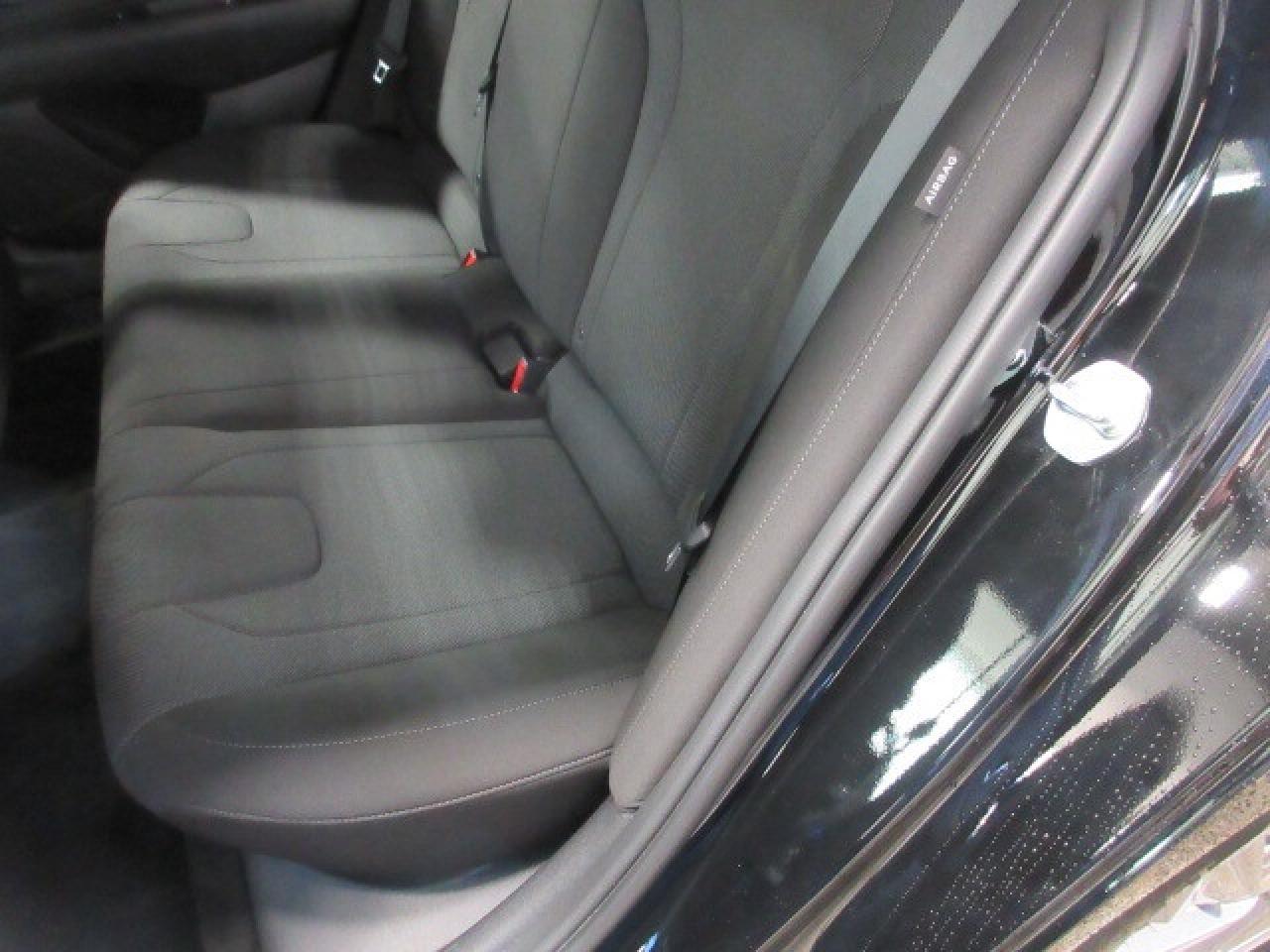 2025 Hyundai Elantra ESSENTIAL, HTD. SEATS, APPLE/ANDROID, JUST 3K! Photo