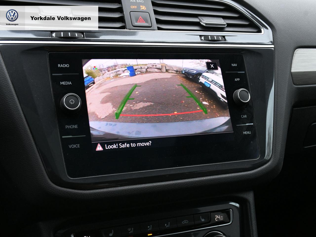 2021 Volkswagen Tiguan 4Motion Photo