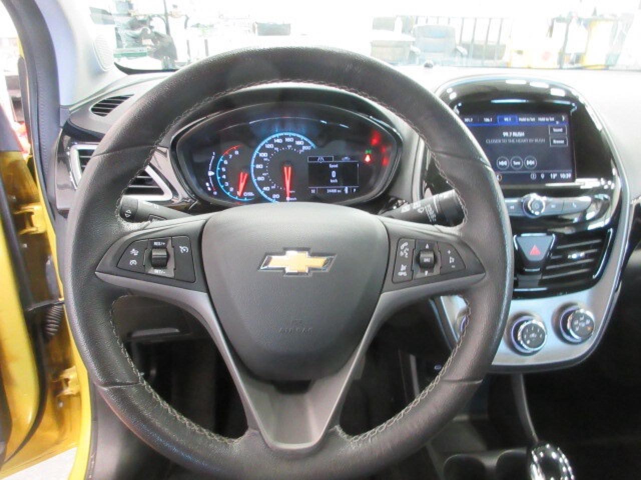 2022 Chevrolet Spark 2LT, ROOF, HTD. LEATHER, APPLE/ANDROID, 24K! Photo