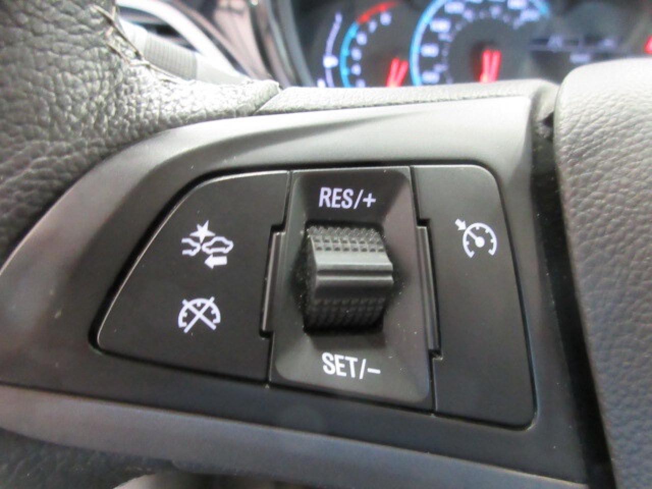 2022 Chevrolet Spark 2LT, ROOF, HTD. LEATHER, APPLE/ANDROID, 24K! Photo