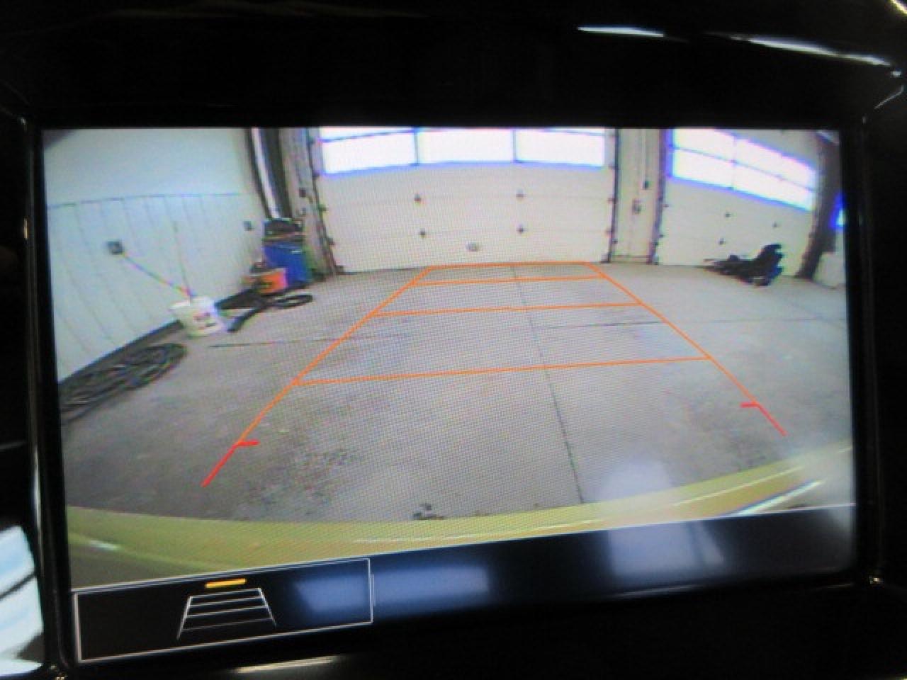 2022 Chevrolet Spark 2LT, ROOF, HTD. LEATHER, APPLE/ANDROID, 24K! Photo