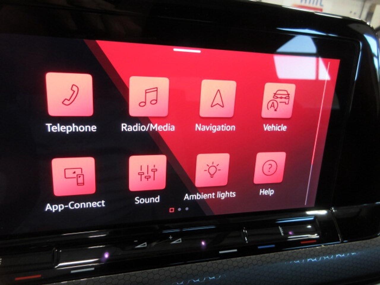 2024 Volkswagen Golf GTI GTI 380 AUTOBAHN, NAV, ROOF, APPLE/ANDROID, 31K! Photo