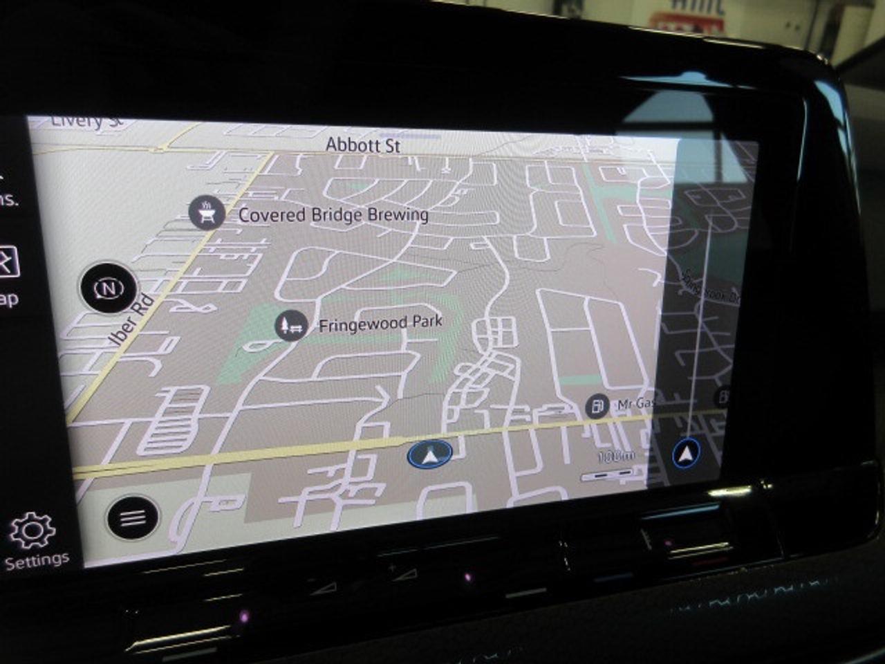 2024 Volkswagen Golf GTI GTI 380 AUTOBAHN, NAV, ROOF, APPLE/ANDROID, 31K! Photo