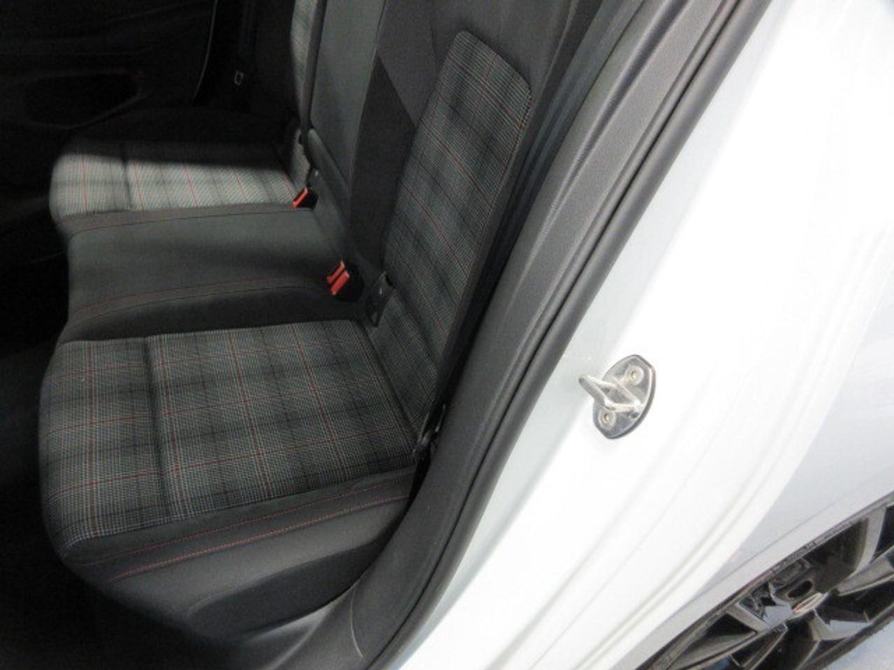 2024 Volkswagen Golf GTI GTI 380 AUTOBAHN, NAV, ROOF, APPLE/ANDROID, 31K! Photo