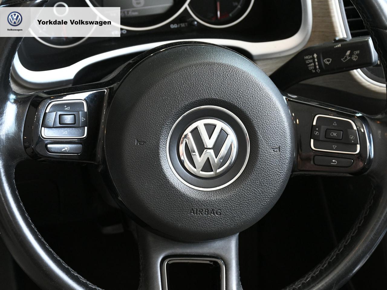 2018 Volkswagen Beetle Convertible Trendline Photo