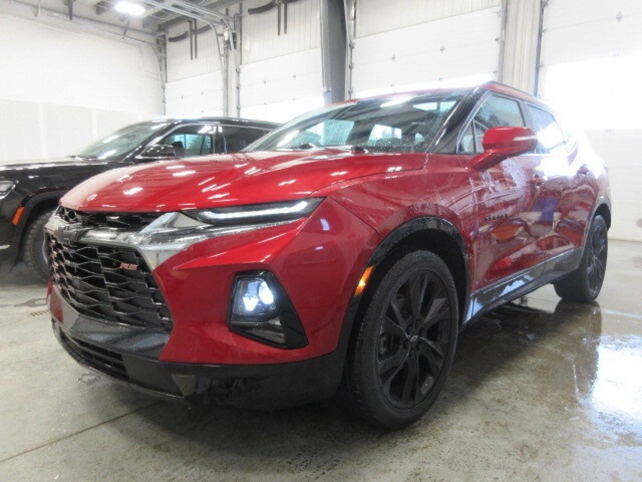 2021 Chevrolet Blazer RS AWD, NAV, ROOF, LEATHER, APPLE/ANDROID, 58K! Photo3