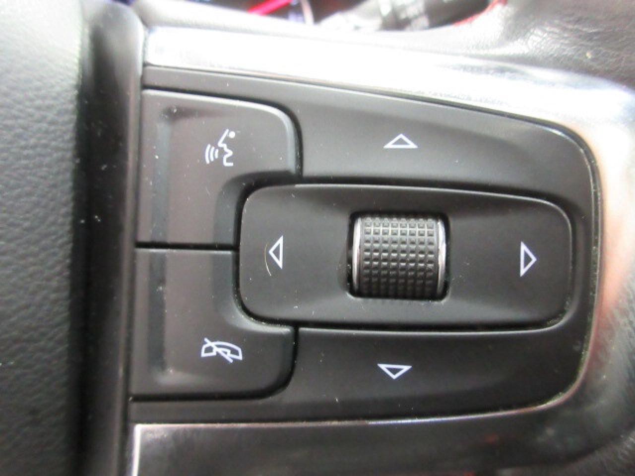 2021 Chevrolet Blazer RS AWD, NAV, ROOF, LEATHER, APPLE/ANDROID, 58K! Photo