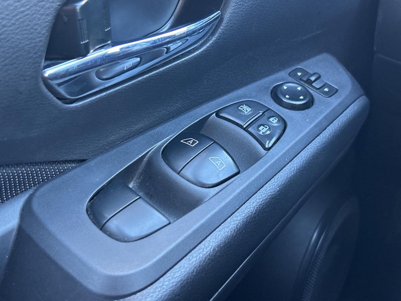 2024 Nissan Kicks SV 1.6L   Factory Warranty   Clean Carfax Photo