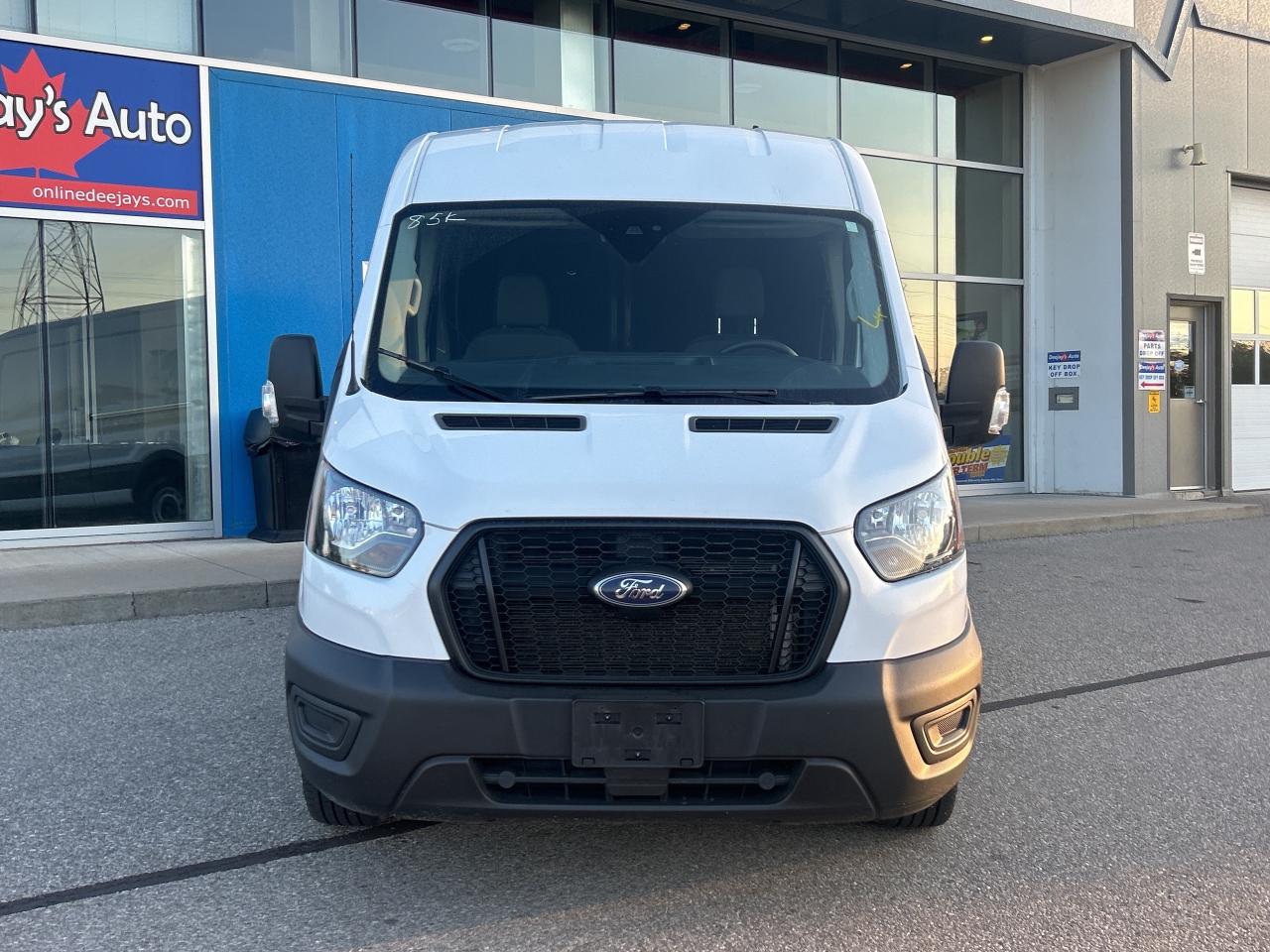 2023 Ford Transit Cargo Van T-250 148 Med Rf 9070 GVWR   Clean Carfax Photo