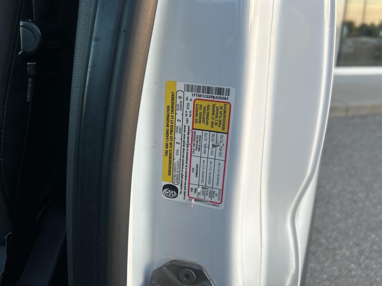 2023 Ford Transit Cargo Van T-250 148 Med Rf 9070 GVWR   Clean Carfax Photo