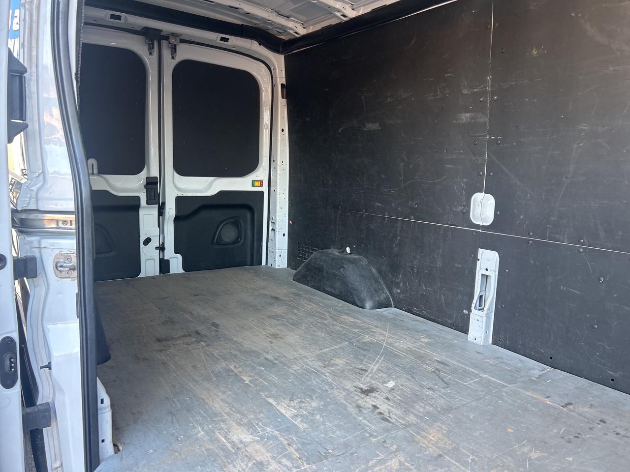 2023 Ford Transit Cargo Van T-250 148 Med Rf 9070 GVWR   Clean Carfax Photo