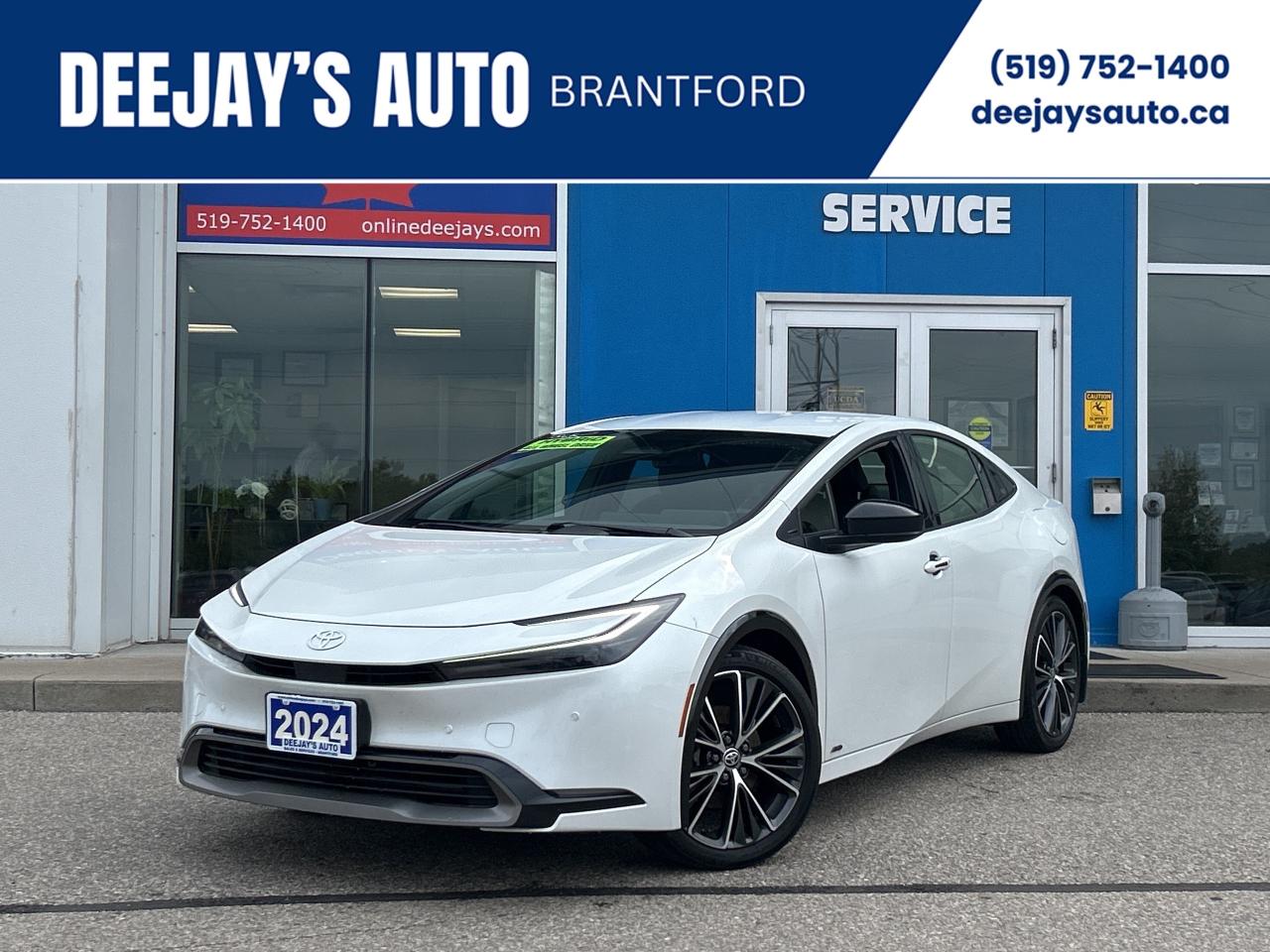 2024 Toyota Prius XLE Hybrid   Leather   Clean Carfax   One Owner Photo