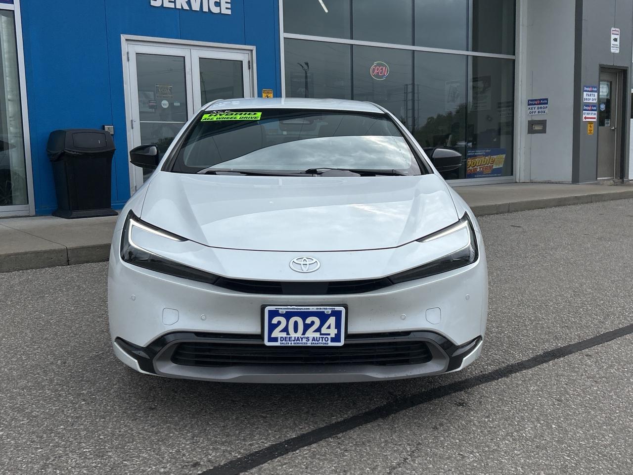 2024 Toyota Prius XLE Hybrid Photo