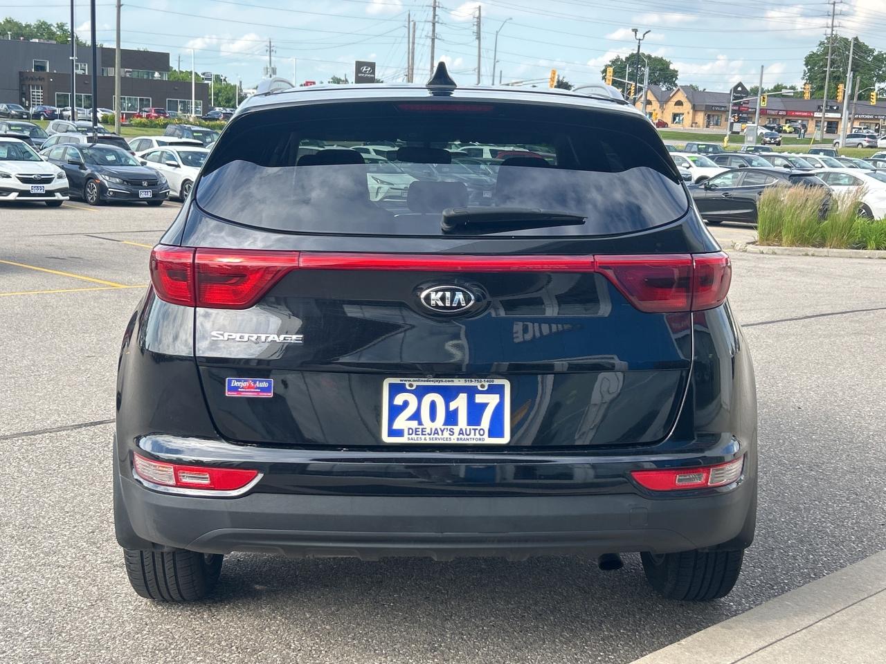 2017 Kia Sportage LX  Clean Carfax Photo