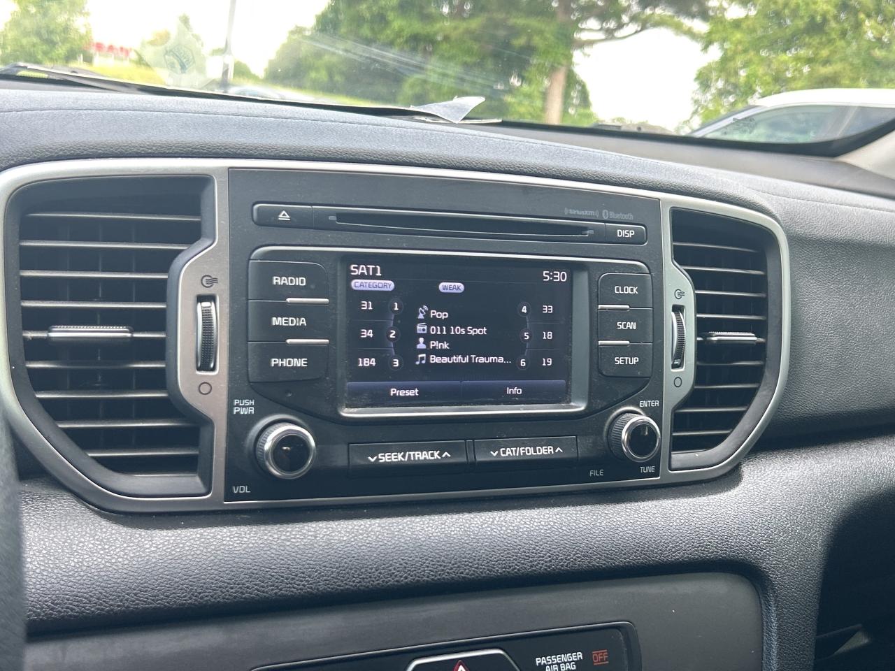 2017 Kia Sportage LX  Clean Carfax Photo