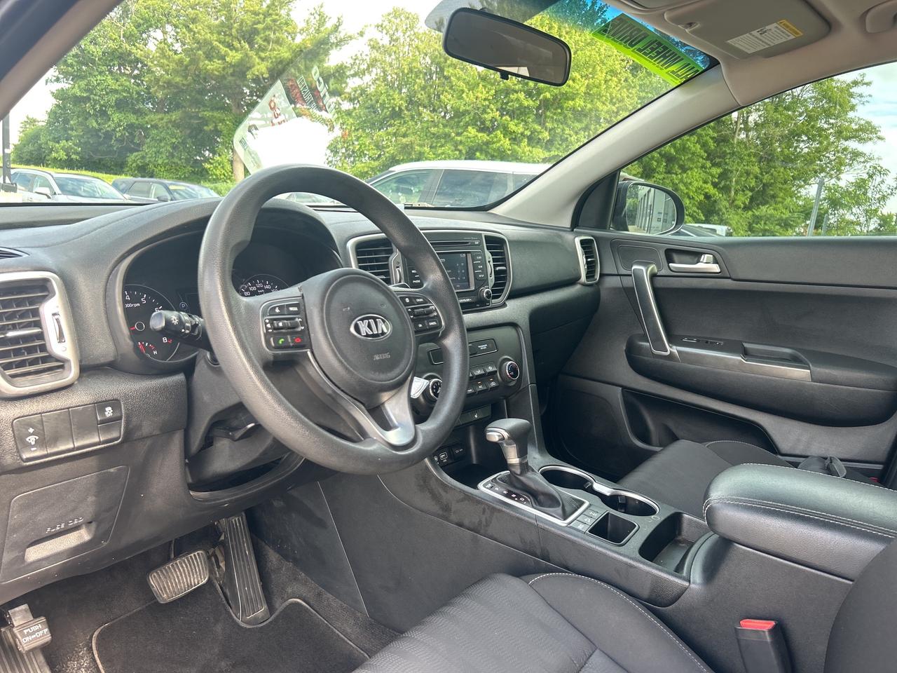 2017 Kia Sportage LX  Clean Carfax Photo