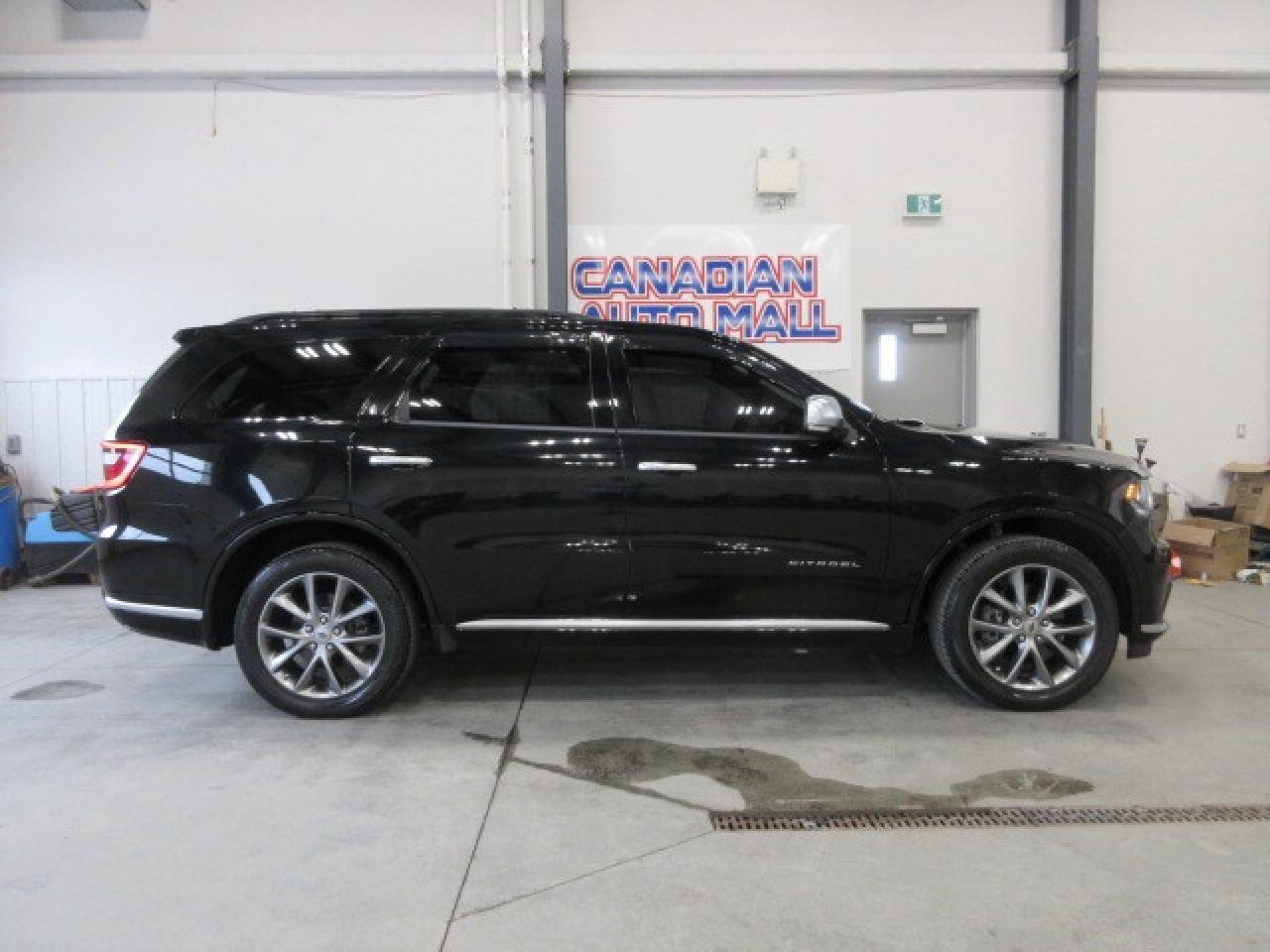 2020 Dodge Durango CITADEL PLATINUM AWD, NAV, ROOF, LEATHER, 57K! Photo