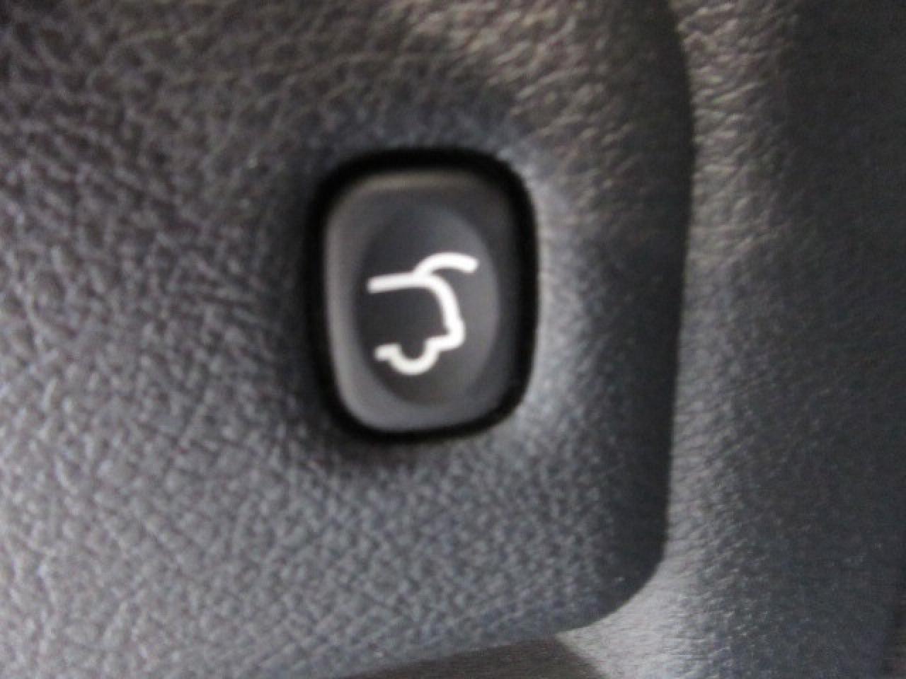 2020 Dodge Durango CITADEL PLATINUM AWD, NAV, ROOF, LEATHER, 57K! Photo