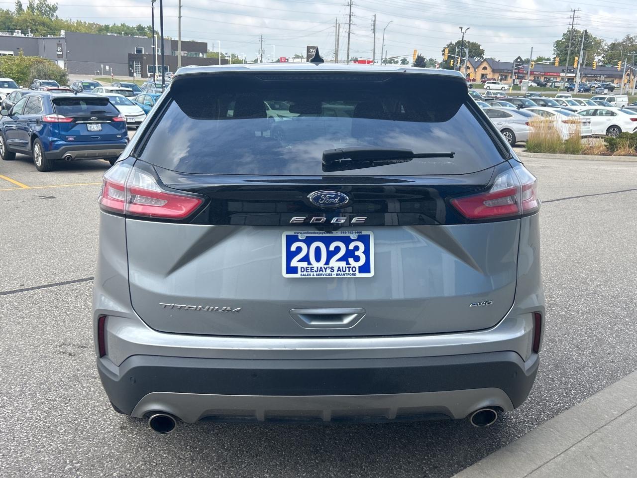 2023 Ford Edge Titanium   Panoramic Roof   Leather   Clean Carfax Photo3