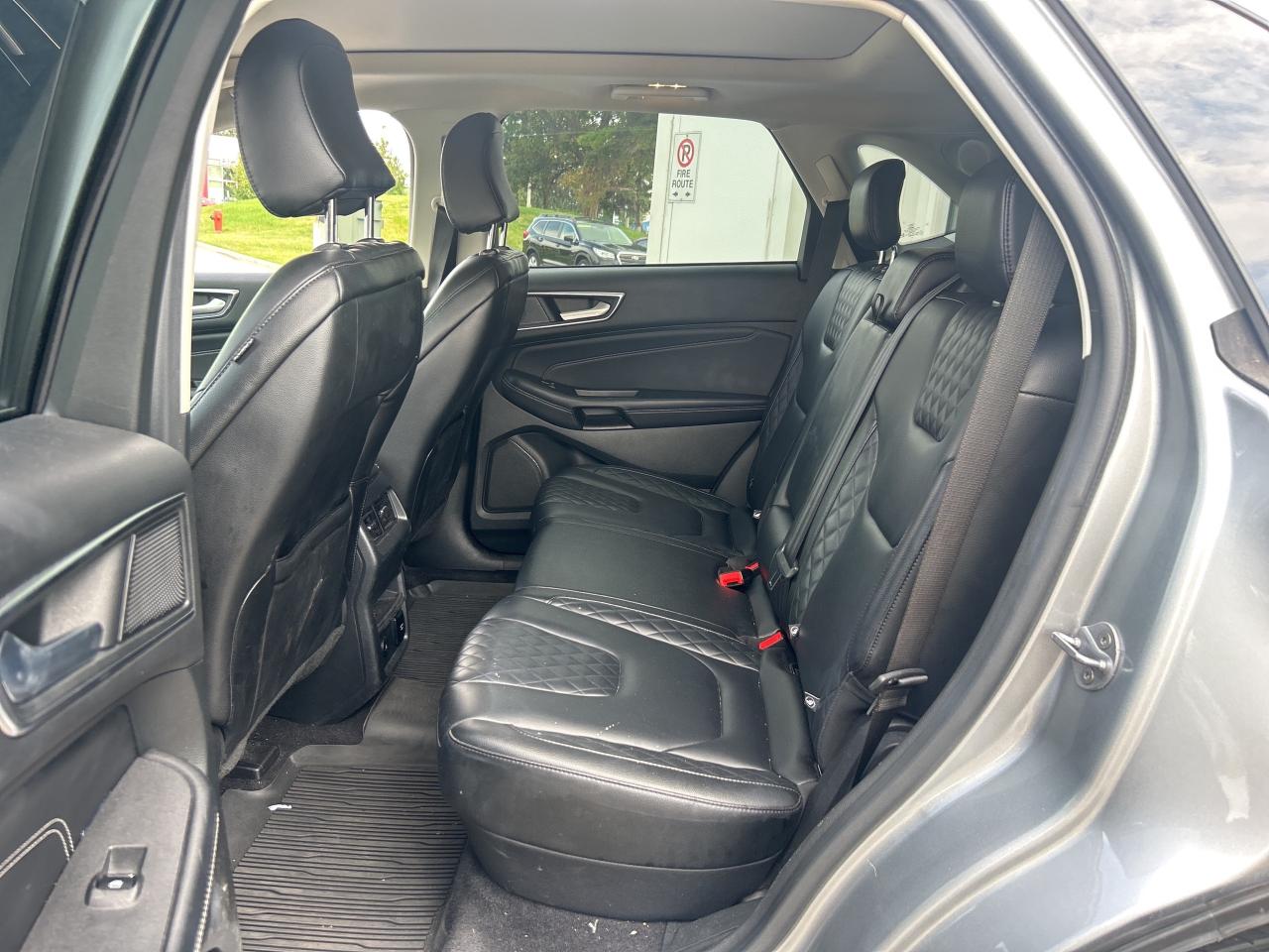 2023 Ford Edge Titanium   Panoramic Roof   Leather   Clean Carfax Photo