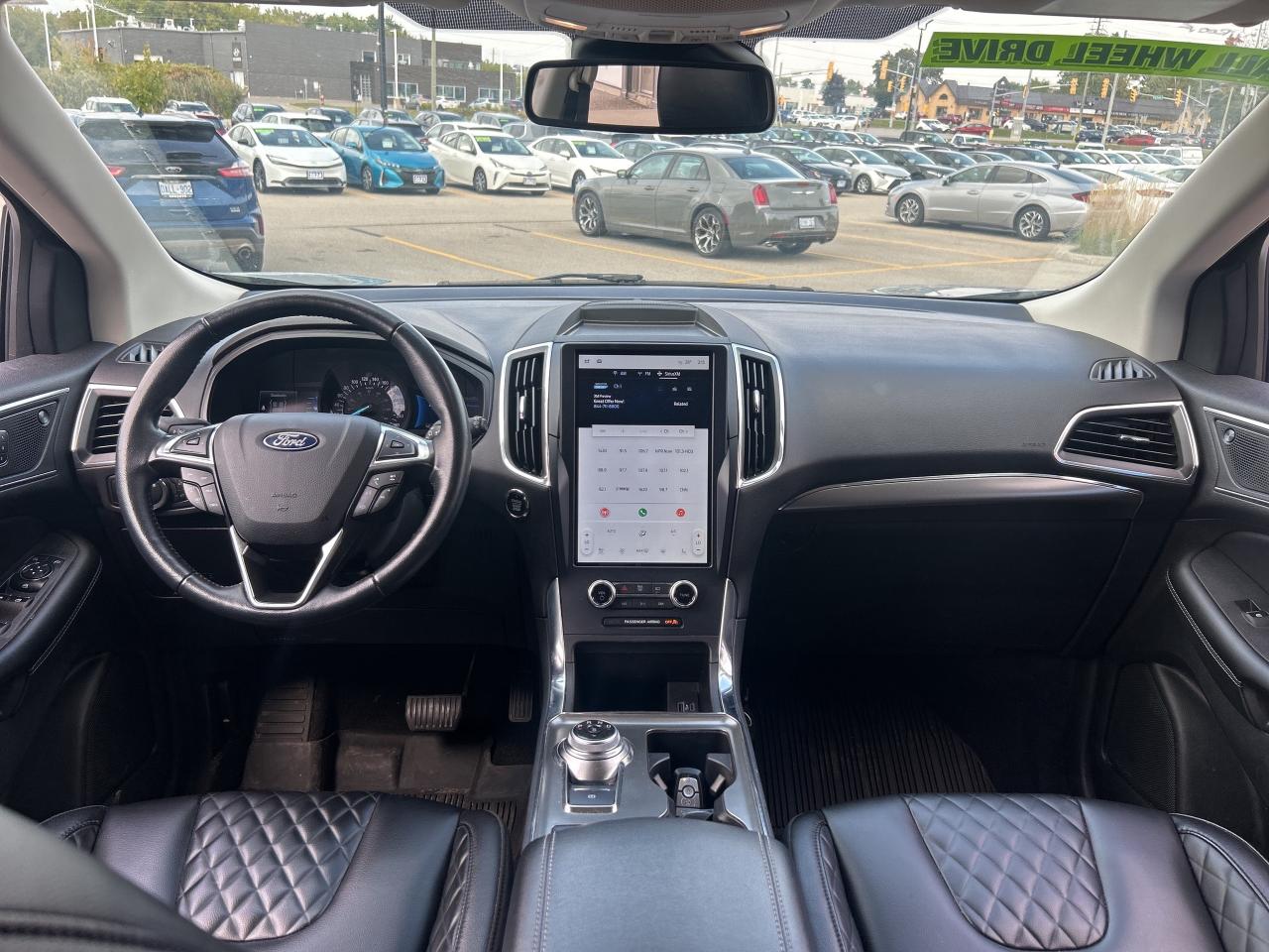 2023 Ford Edge Titanium   Panoramic Roof   Leather   Clean Carfax Photo