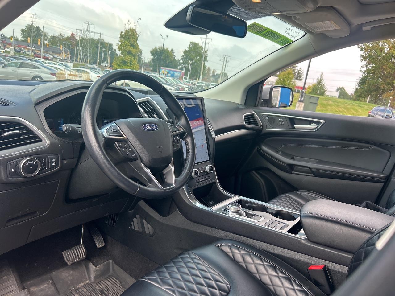 2023 Ford Edge Titanium   Panoramic Roof   Leather   Clean Carfax Photo