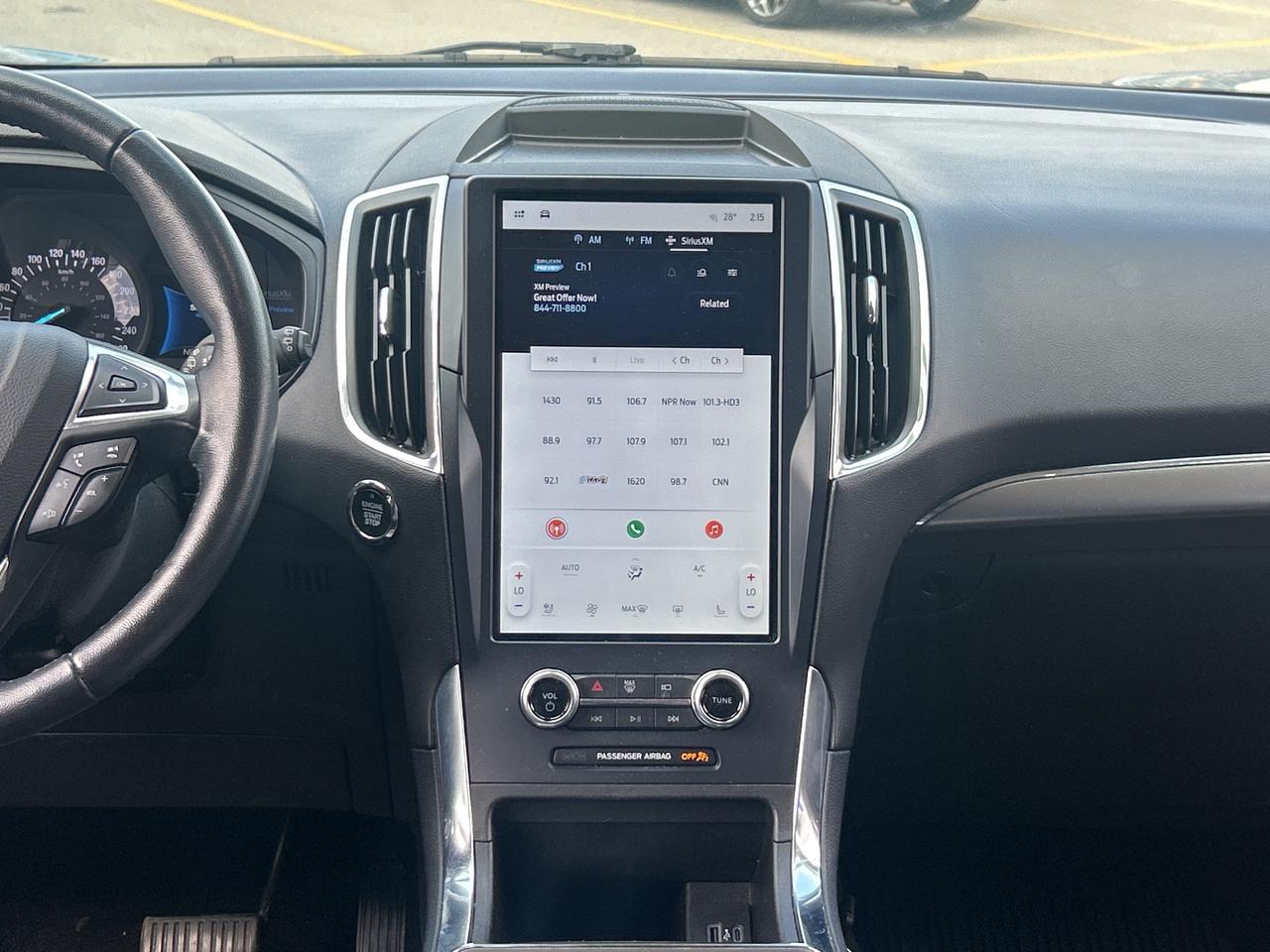 2023 Ford Edge Titanium   Panoramic Roof   Leather   Clean Carfax Photo