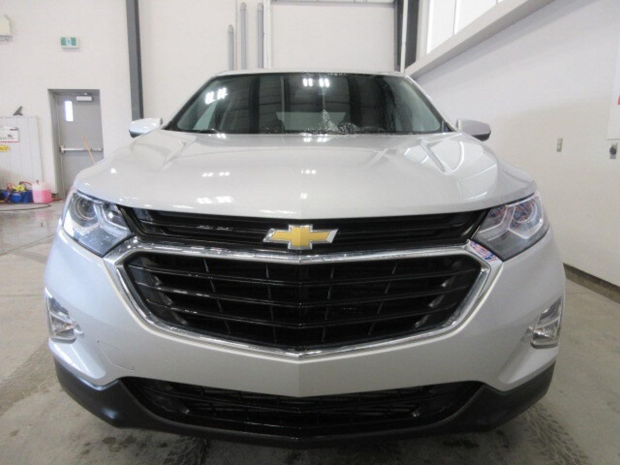 2021 Chevrolet Equinox LT AWD, ALLOYS, APPLE/ANDROID, HTD. SEATS, 62K! Photo