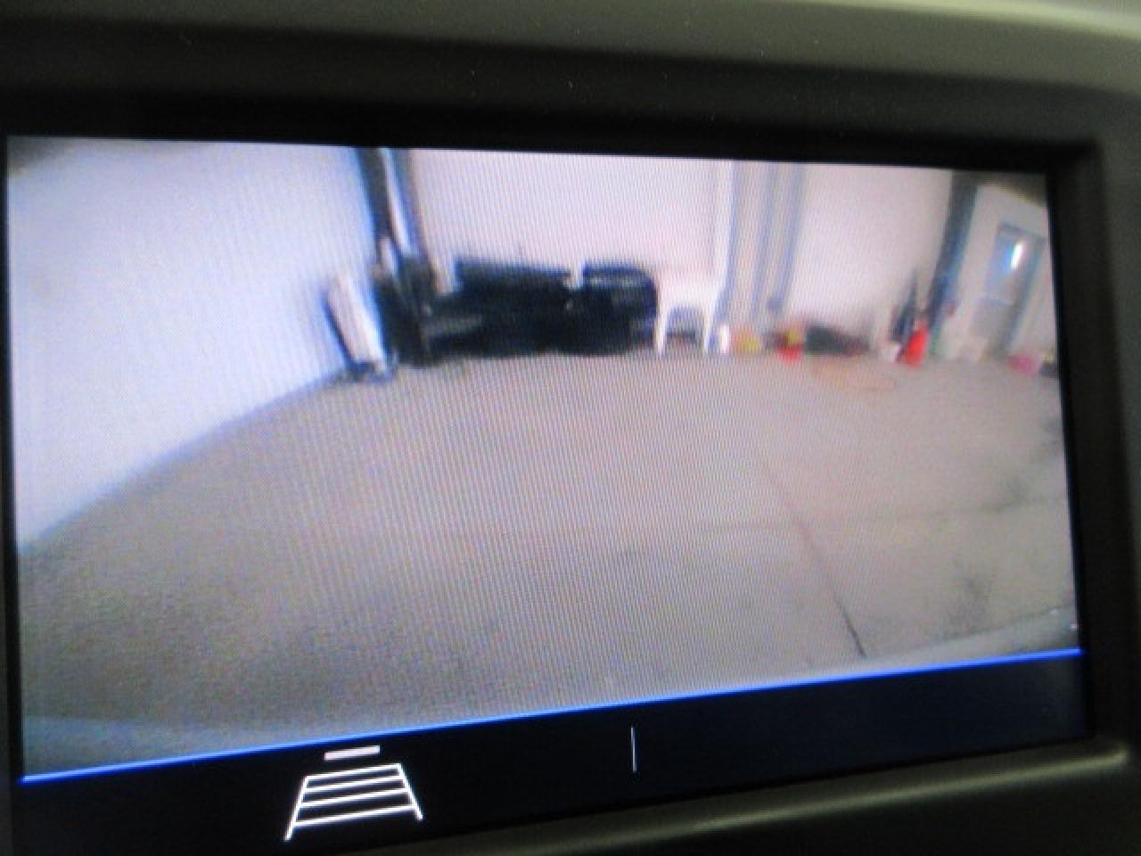 2021 Chevrolet Equinox LT AWD, ALLOYS, APPLE/ANDROID, HTD. SEATS, 62K! Photo