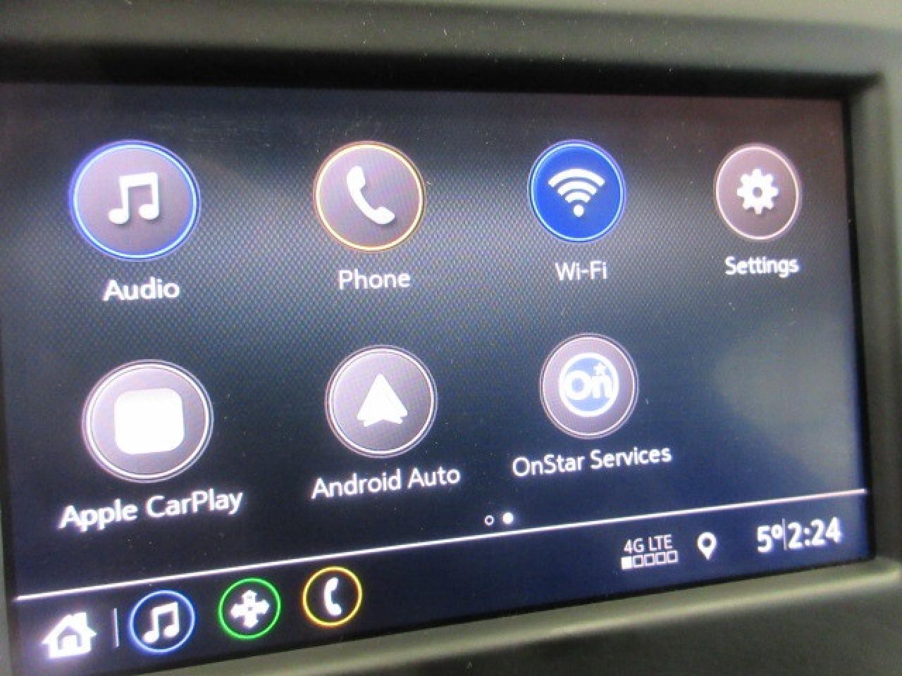 2021 Chevrolet Equinox LT AWD, ALLOYS, APPLE/ANDROID, HTD. SEATS, 62K! Photo