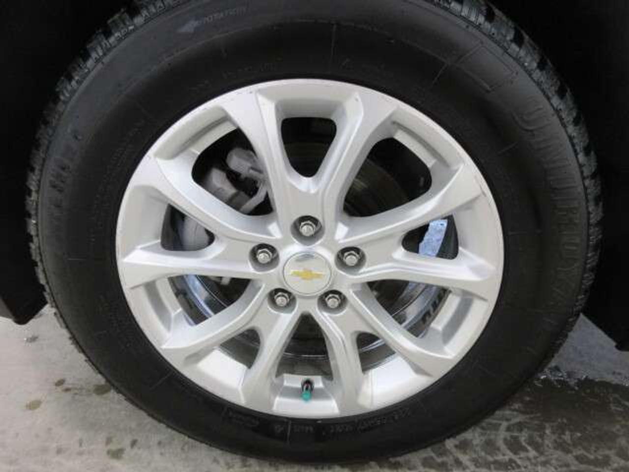 2021 Chevrolet Equinox LT AWD, ALLOYS, APPLE/ANDROID, HTD. SEATS, 62K! Photo