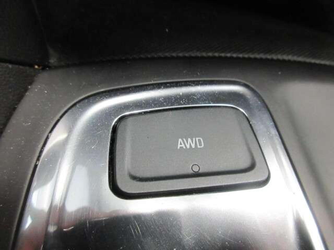 2021 Chevrolet Equinox LT AWD, ALLOYS, APPLE/ANDROID, HTD. SEATS, 62K! Photo